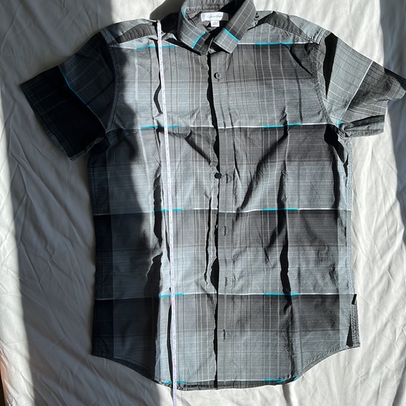 Calvin Klein Shirt - Picture 7 of 8